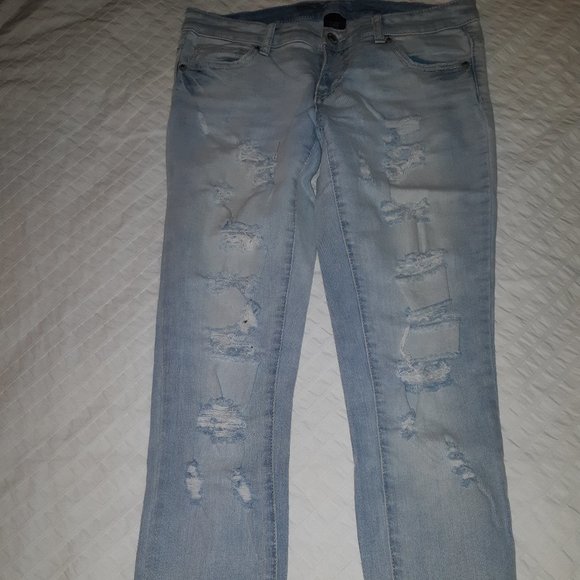 ✅3/40$ MOSSIMO SUPPLY distressed jeans - Picture 2 of 3